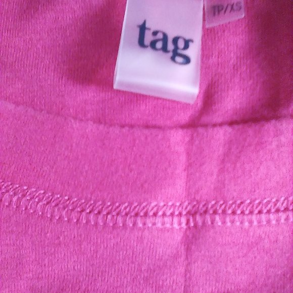 Chandail rose - Picture 2 of 2